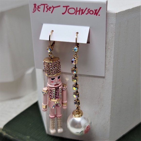 Betsey Johnson Pink Nutcracker Pierced Earrings Holiday - Picture 8 of 12